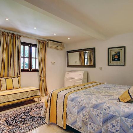 Exclusive Villa Las Palmeras Puerto Banus With Heated Private Swimming Pool, Marbella, Spain Eksteriør billede