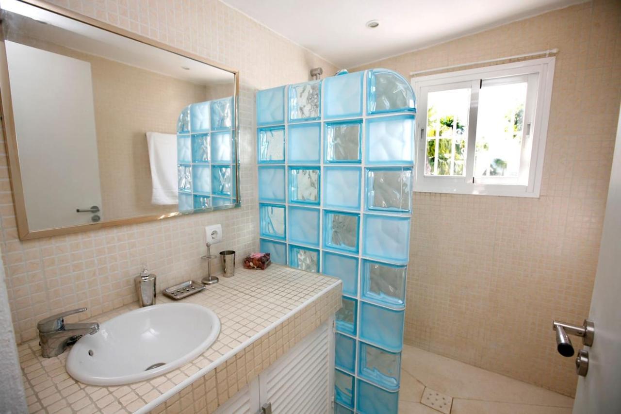 Exclusive Villa Las Palmeras Puerto Banus With Heated Private Swimming Pool, Marbella, Spain Eksteriør billede